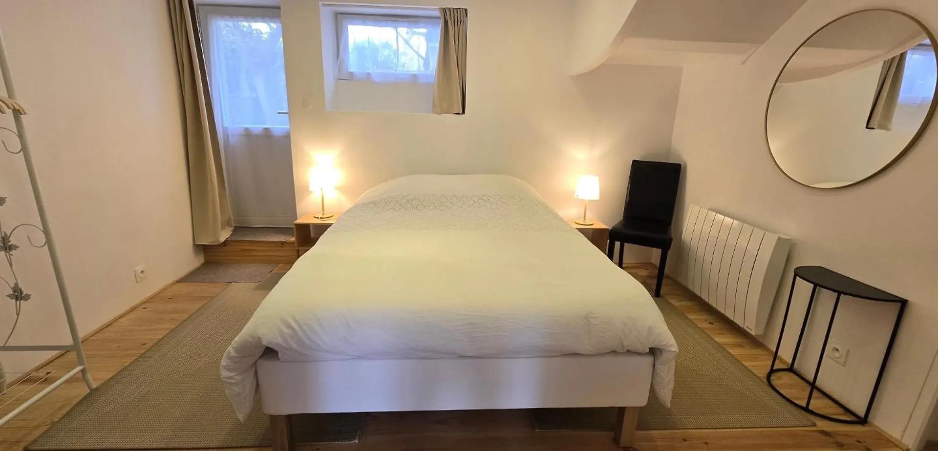 Chambre Independante Grand Confort Avec Parking Prive Clos En Centre Ville 普勒林